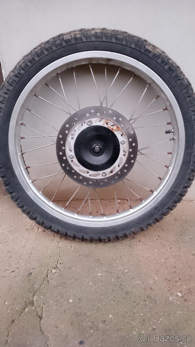 Honda NX 650 Dominator - 5