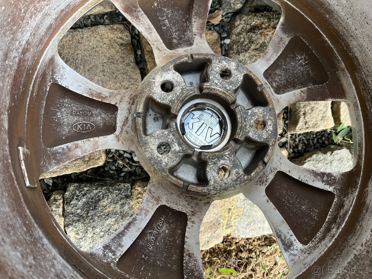 4x litá kola 5x114 R16, letní pneu - 5