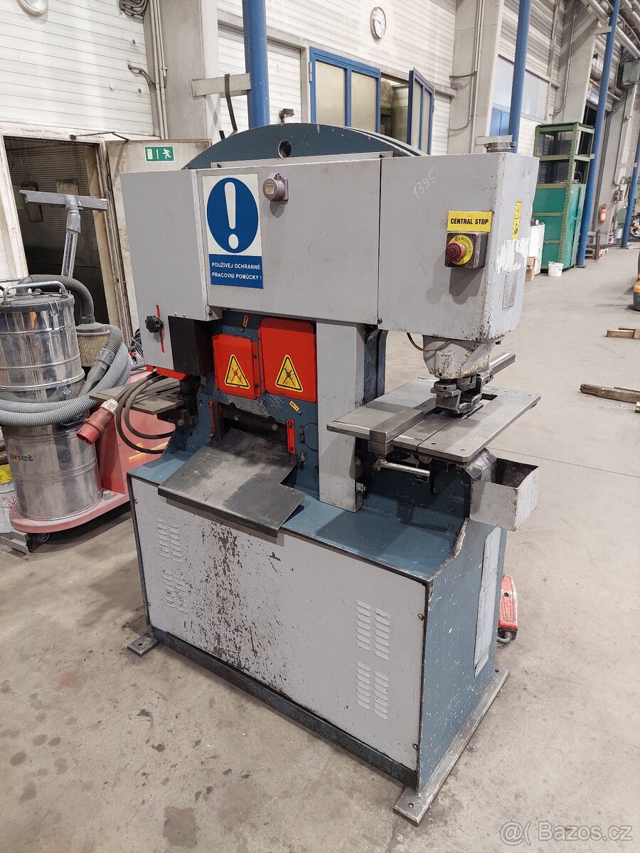 Děrovací stroj DURMA IW 55 - 5