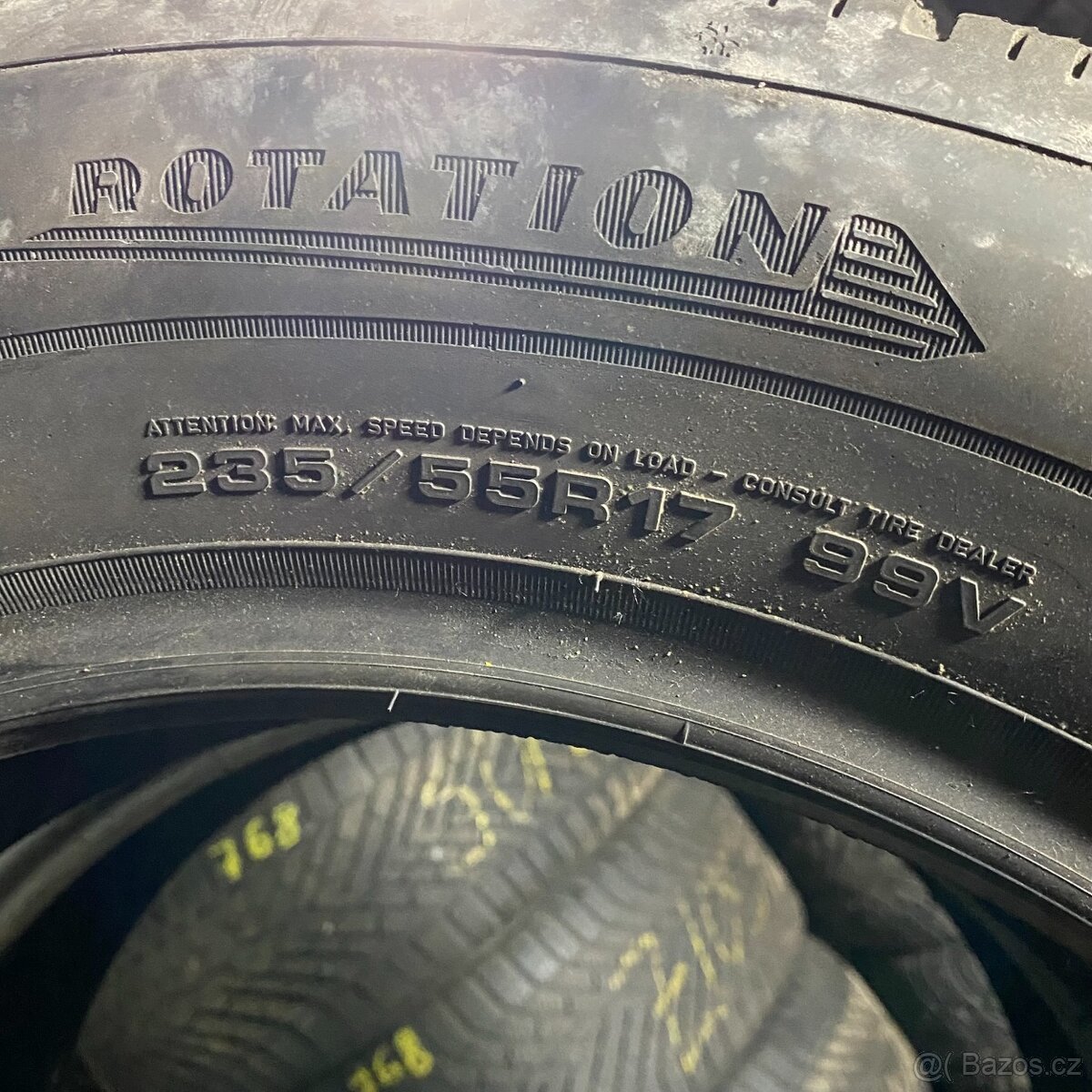 Zimní pneu 235/55 R17 99V Dunlop 5,5mm - 5