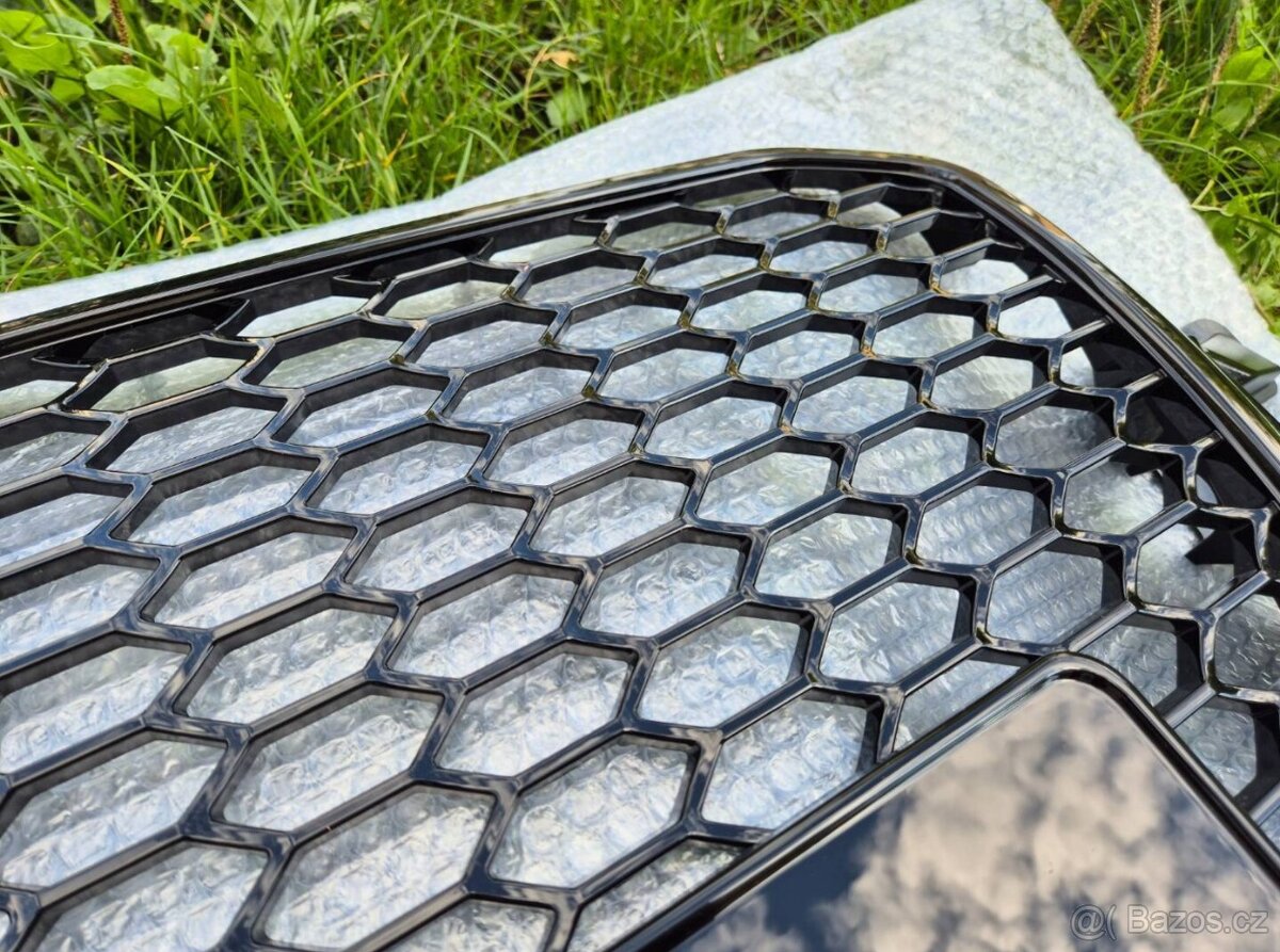 AUDI Q5 8R FACELIFT predná maska / HONEYCOMB / ČIERNA - 5