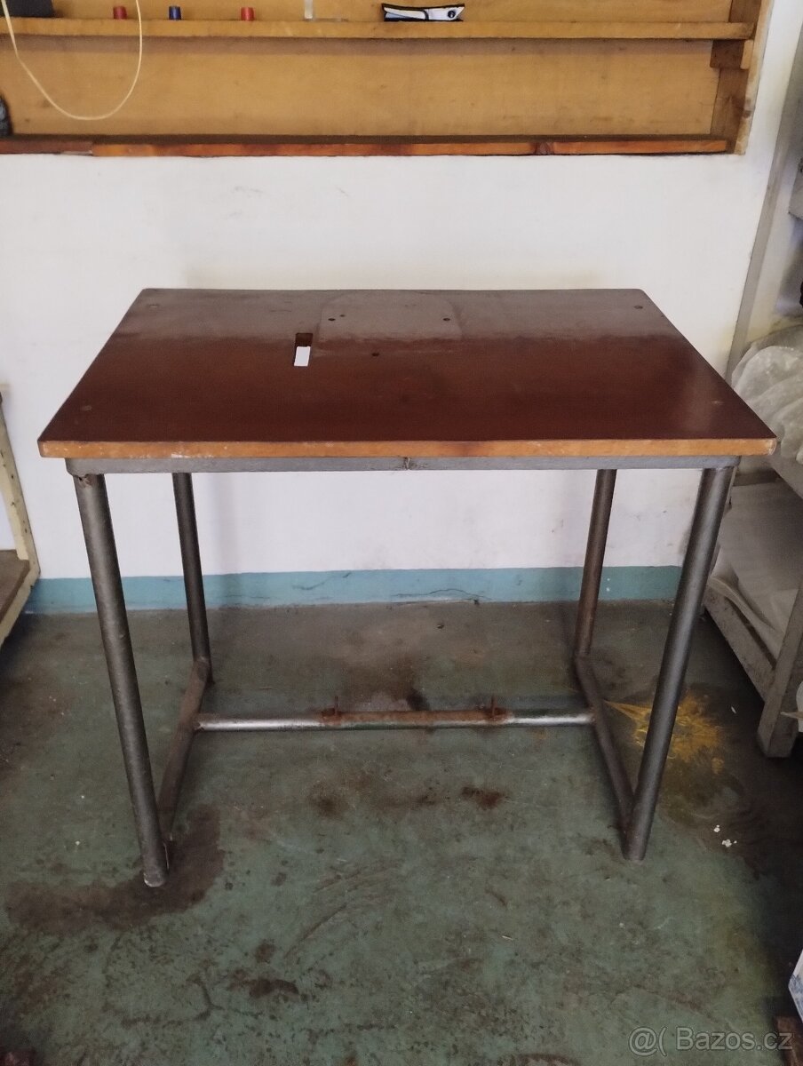 Stůl - 5