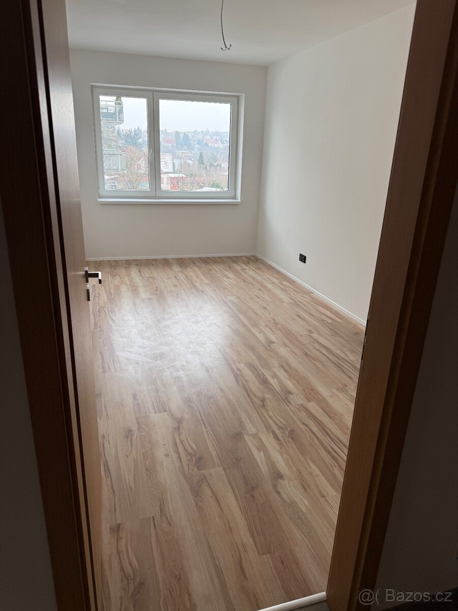 BYT 2+KK+balkon TOP EXLUZIVNÍ 58,11 m2 věž B - 5