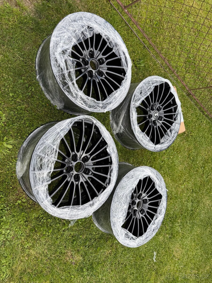 Brock B24. 5x114,3 r20 - 5