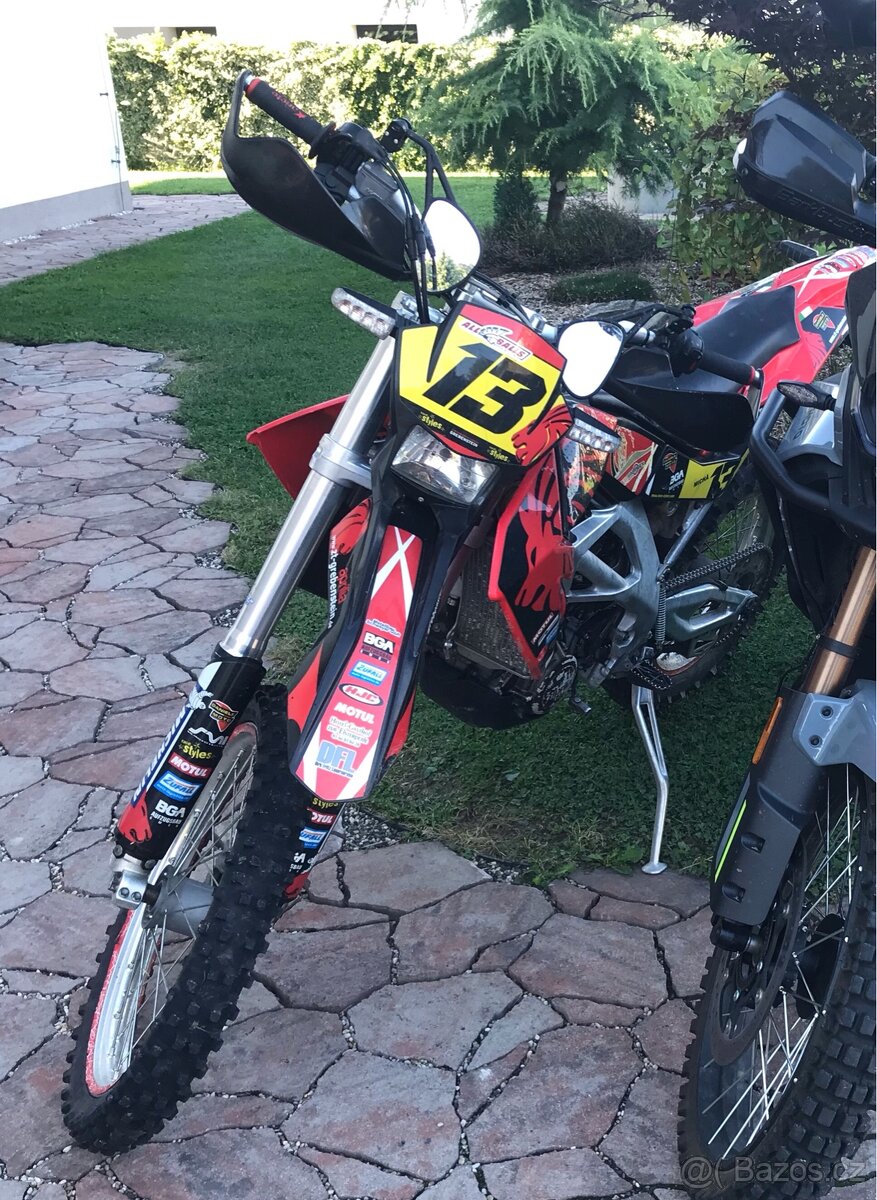 Aprilia RXV 450 - 5