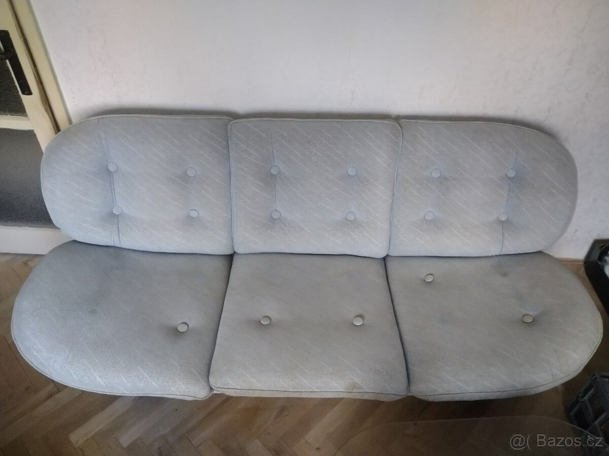 Gauč a křeslo - 5