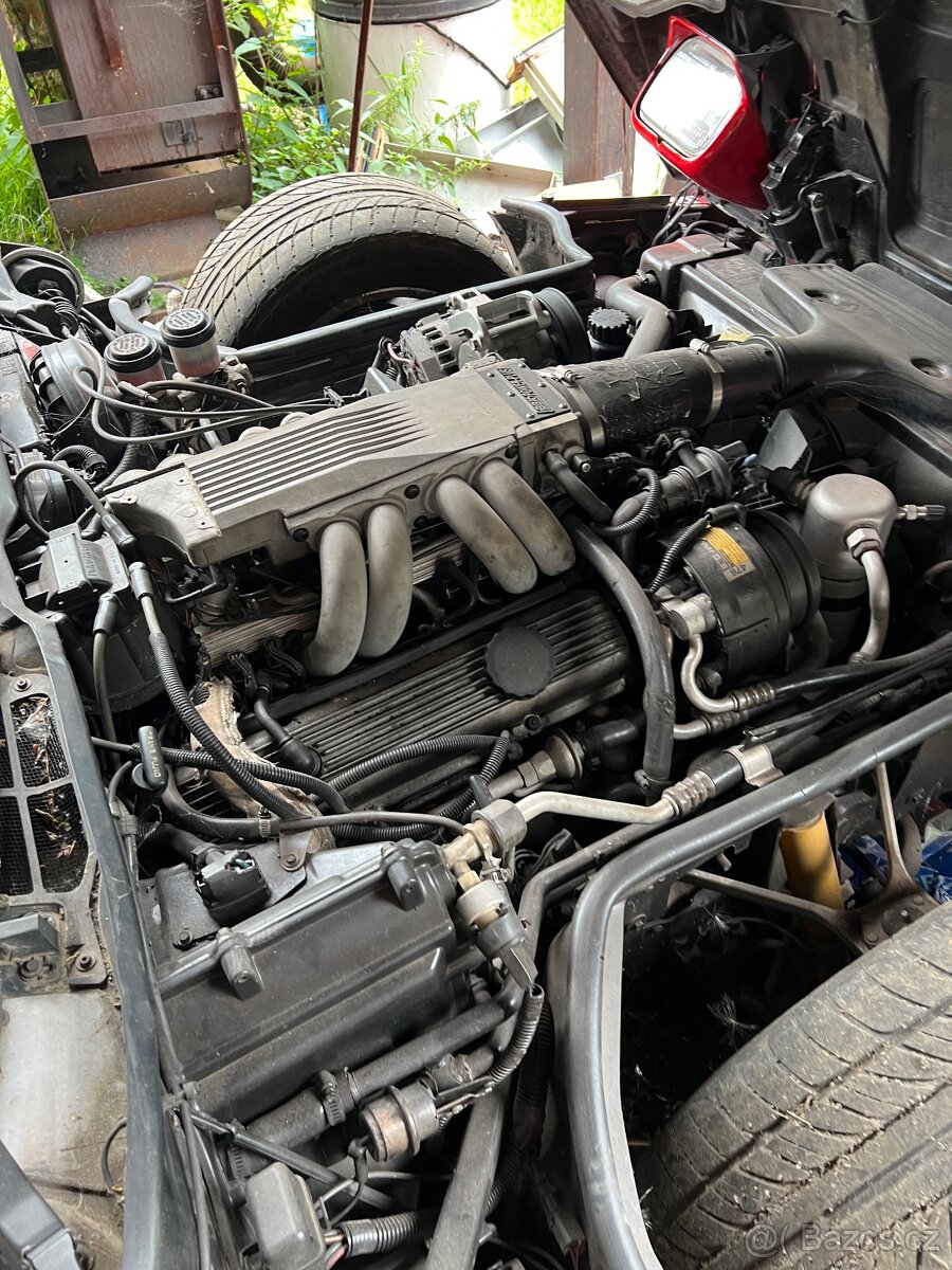 Chevrolet corvette v8 - 5
