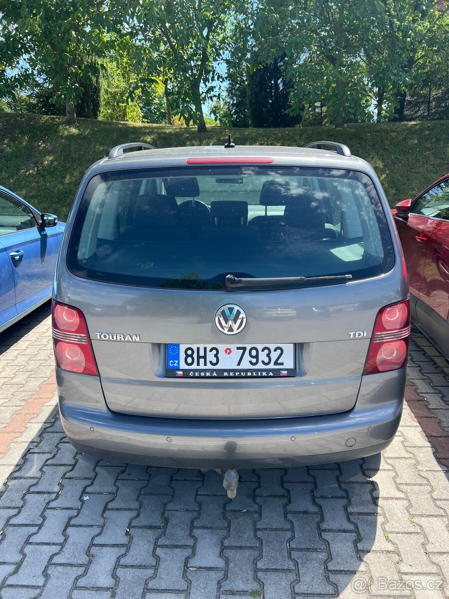 Volkswagen touran - 5