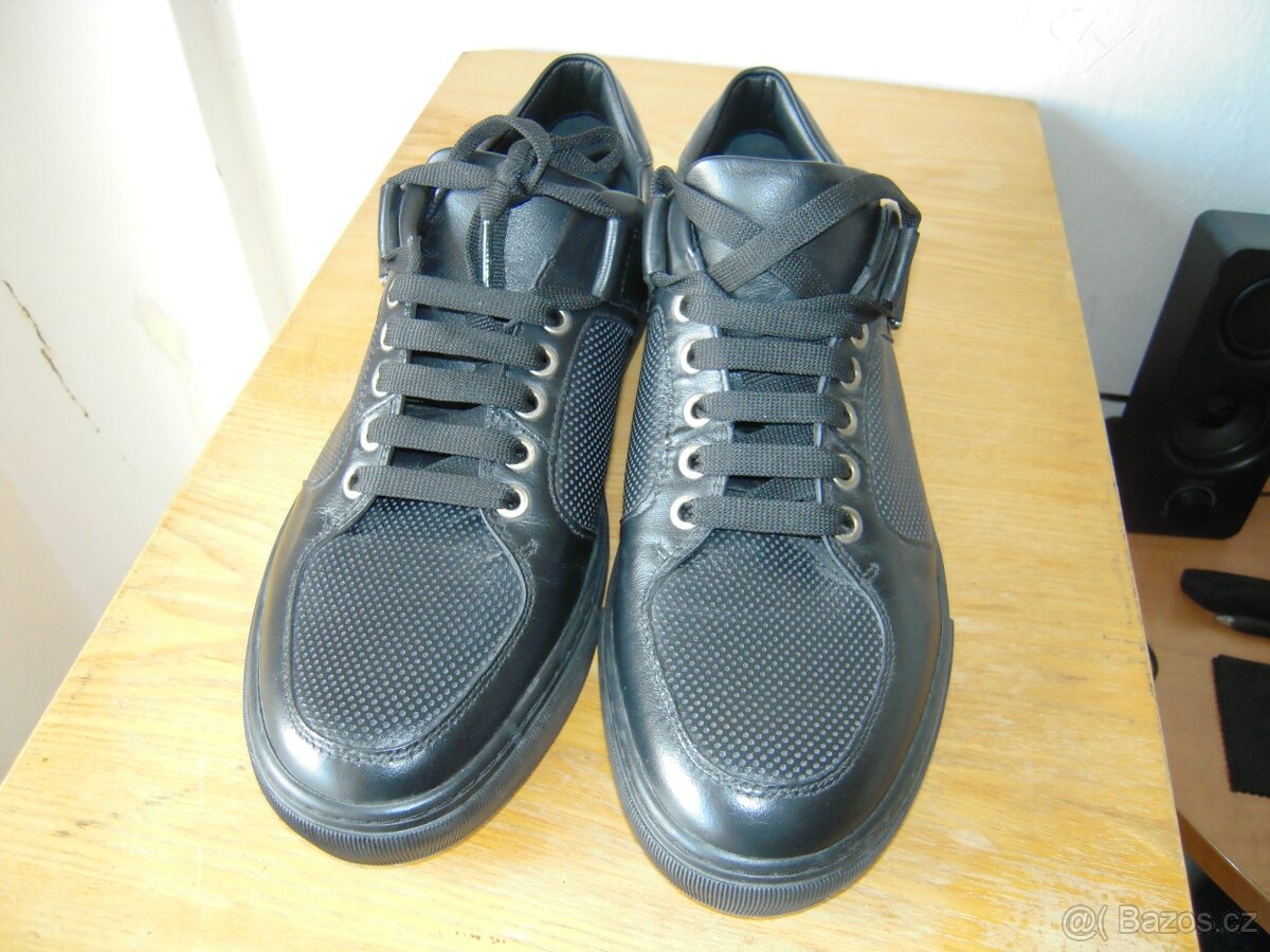 Versace collection-V900 552. - 5