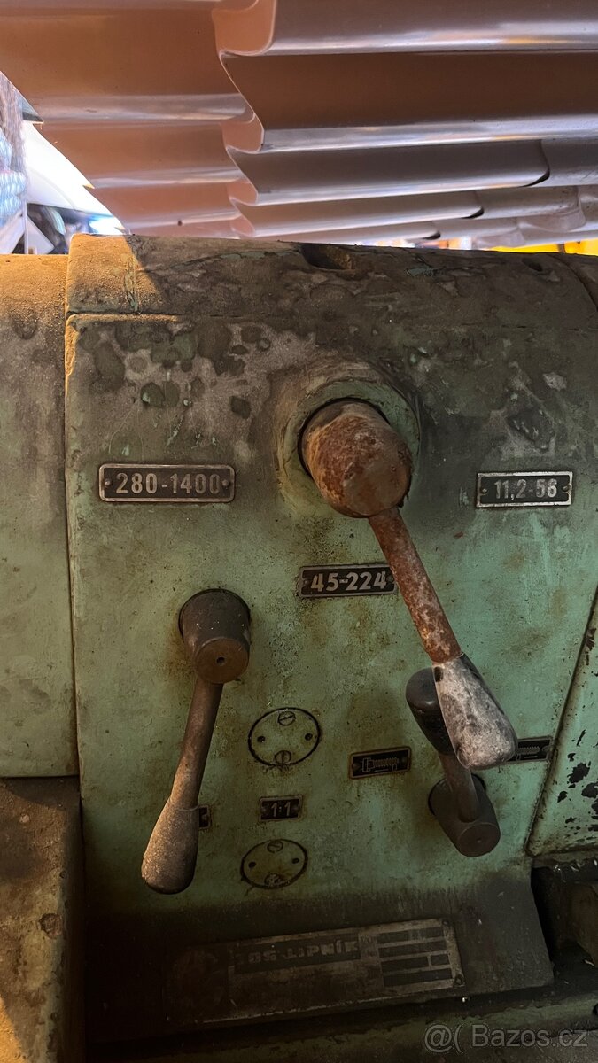 Soustruh TOS SU 50/2000 - 5