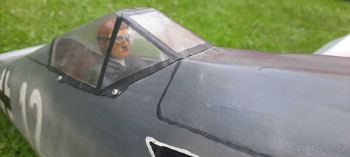 Maketa Focke-Wulf Fw 190 - 5