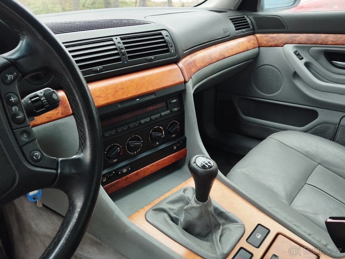 BMW e38 3.0 V8, manuál - 5
