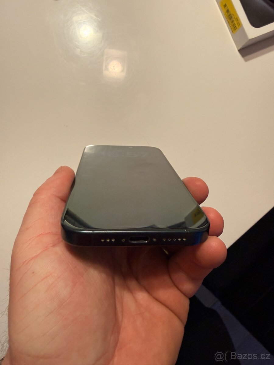 IPhone 15pro 265gb 3 měsíce záruka - 5