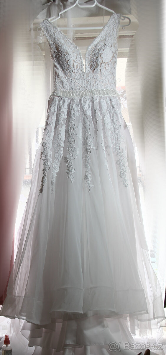 Svatební šaty velikosti XS/S - 5
