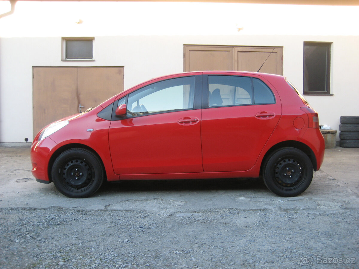 TOYOTA YARIS 1.0 - 5