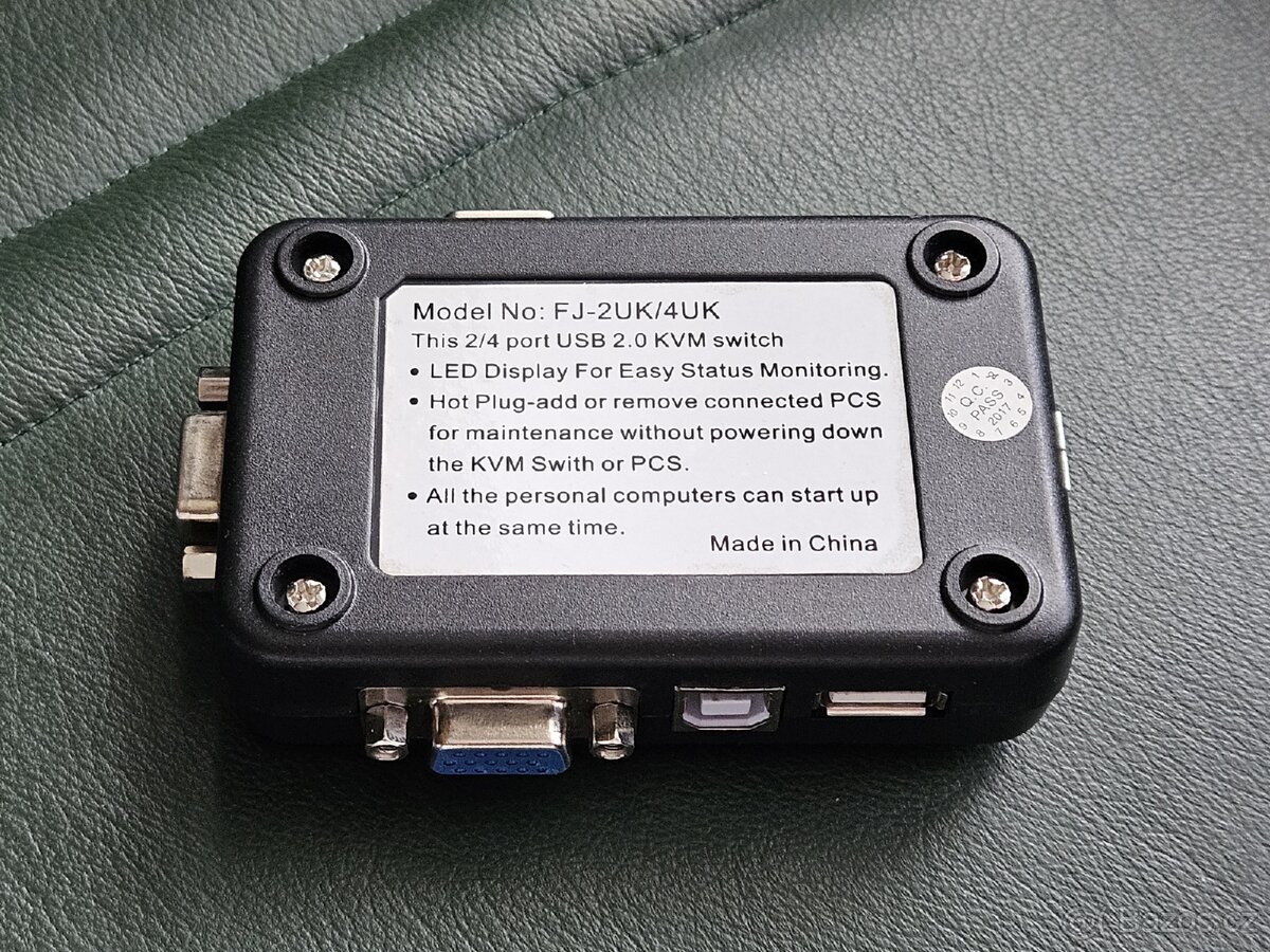 KVM USB Switch - přepínač pro 2 PC - 5