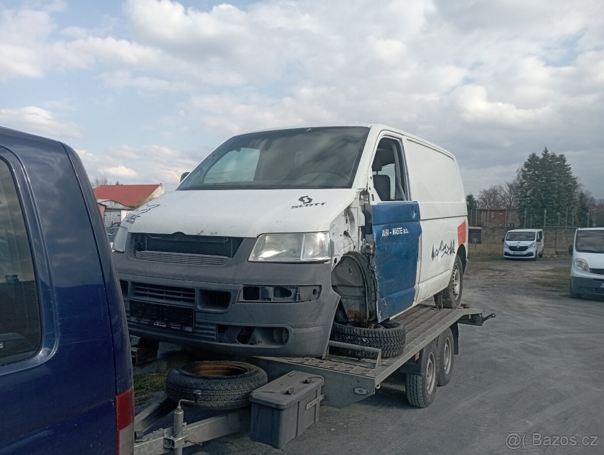 VW Multivan T5 2,5tdi 96kw - 5