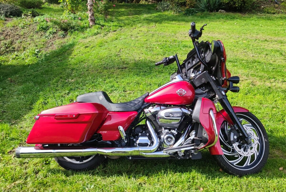 Harley Davidson Street Glide - 5