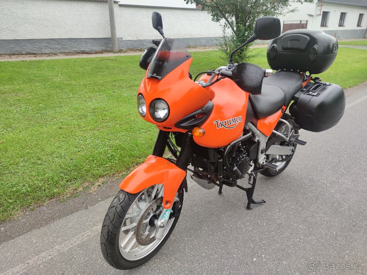 Triumph Tiger 955i - 5