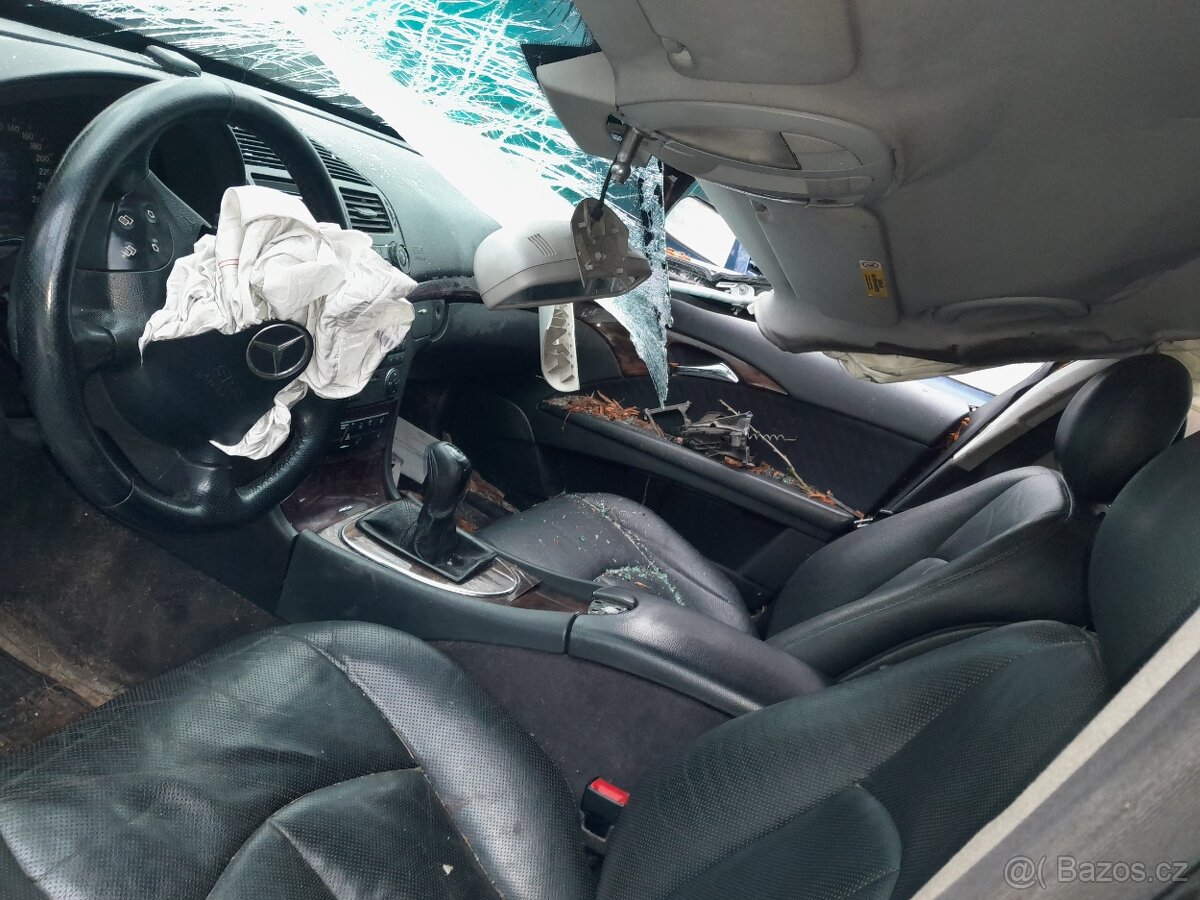 Mercedes-Benz E220S CDI manuál - díly - 5