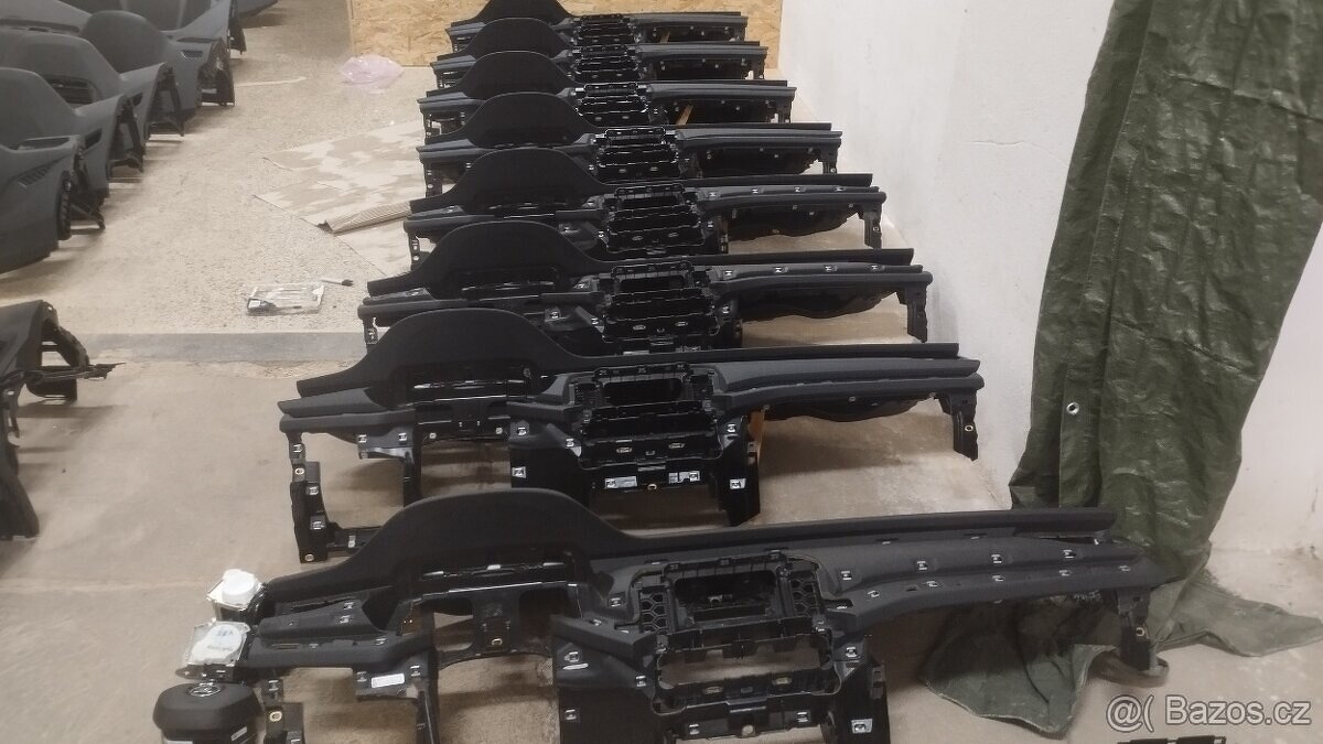 Airbagy,pásy, palubní desky Škoda Octavia 4 - 5