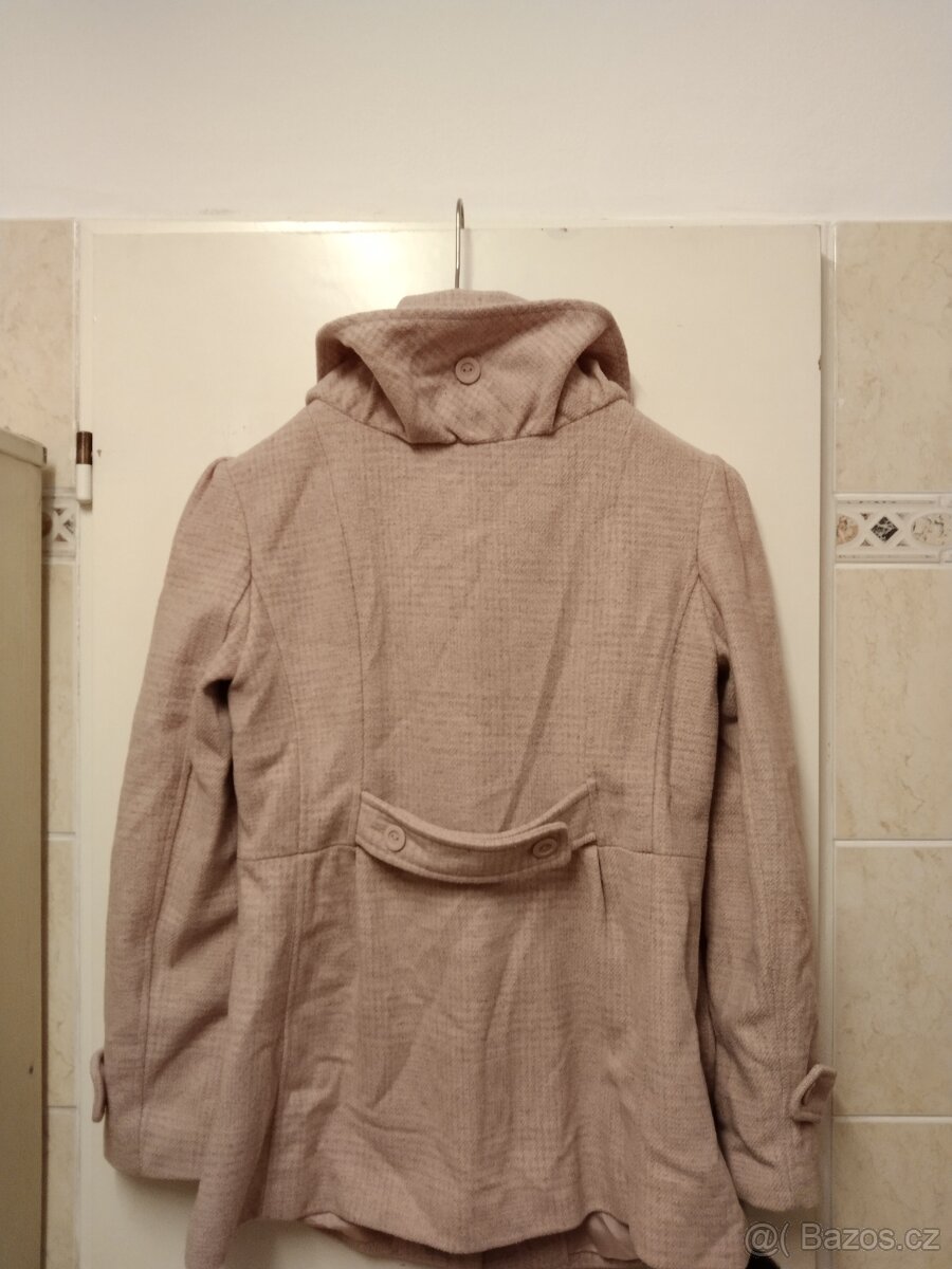 Orsay dámský krátký kabátek s vlnou.Velikost 38. - 5