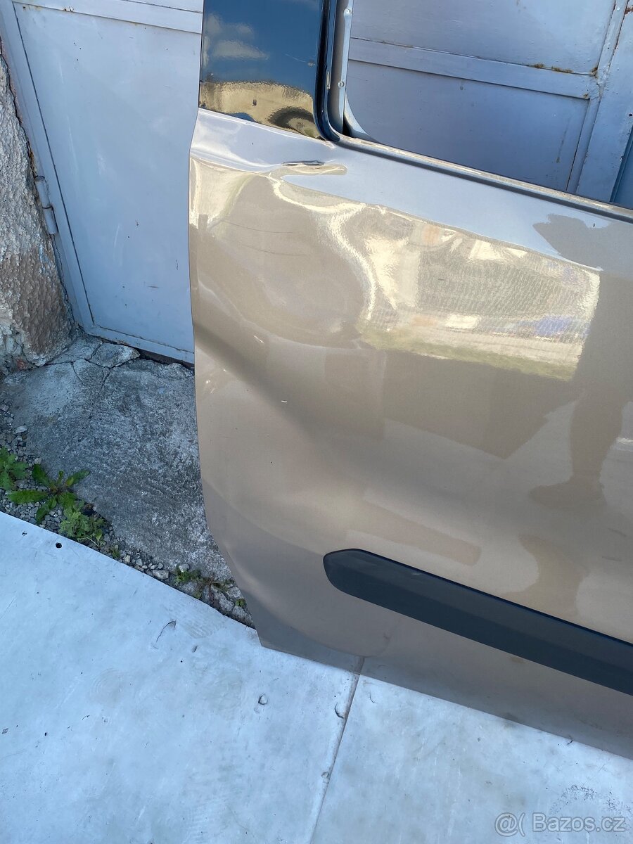 FIAT DOBLO II OPEL COMBO II 10-22 PRAVÉ DVERE BOČNÍ - 5