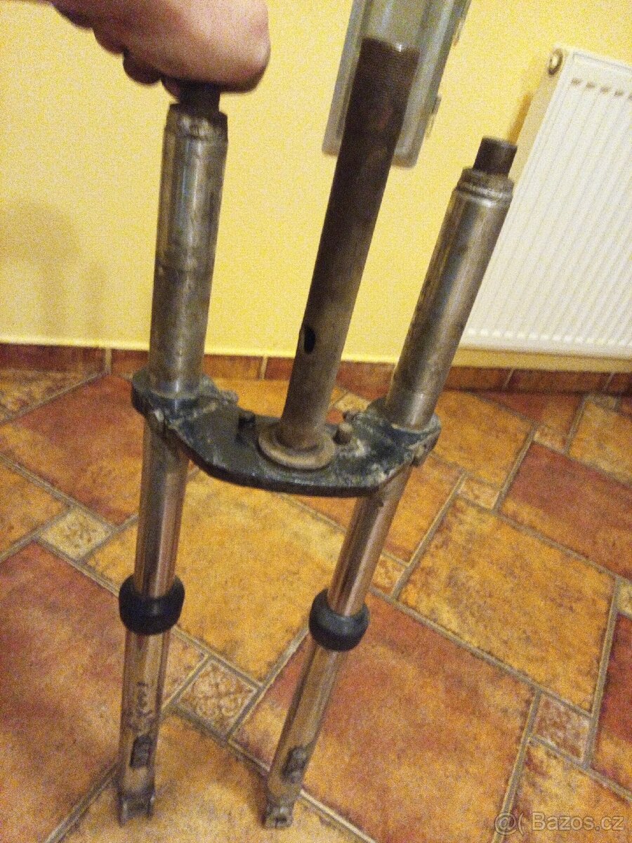 Cz- přední vidlice - 5