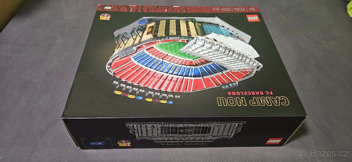 Lego 10284 Camp Nou - 5