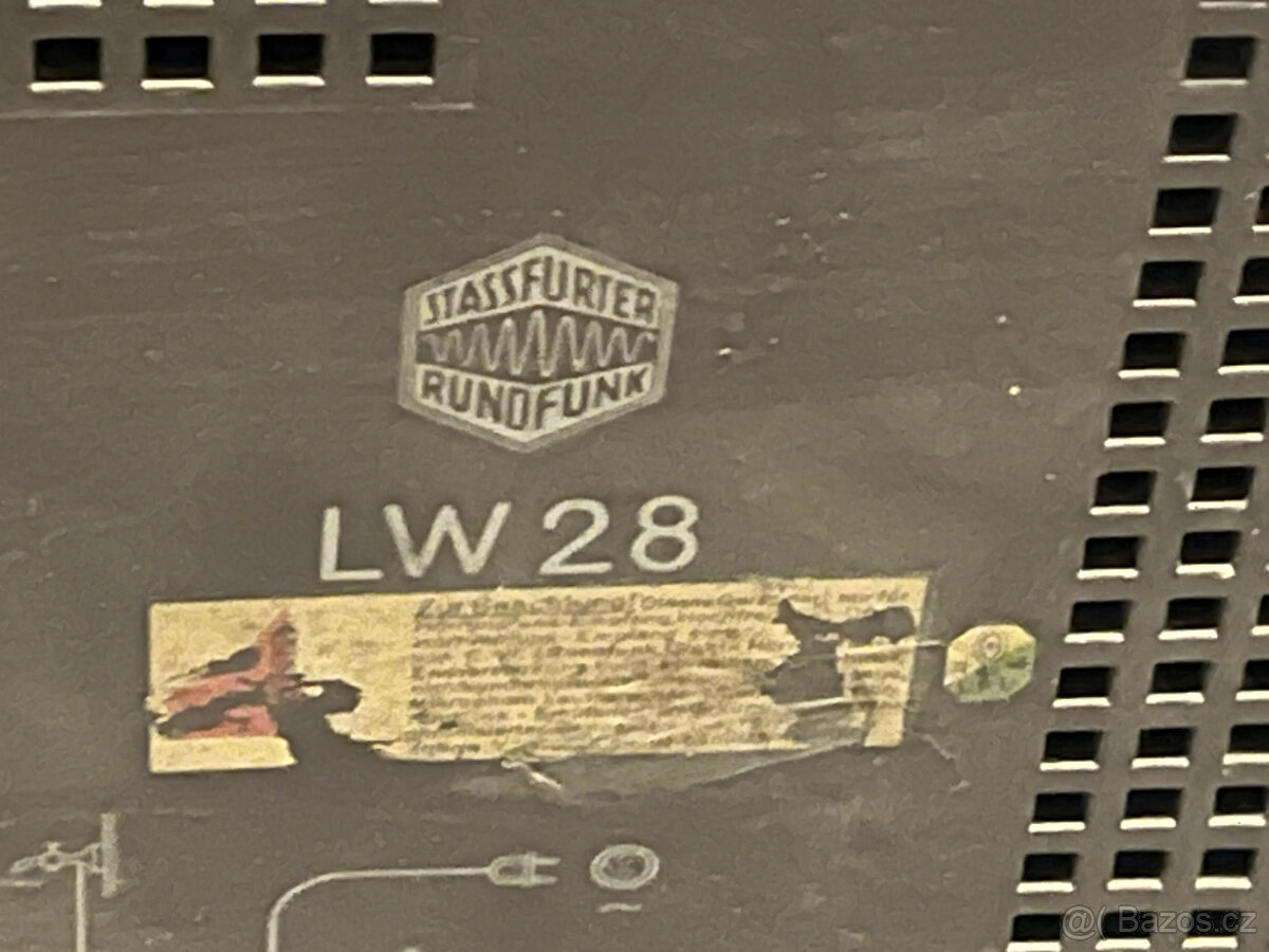 Prodám starožitné rádio zn. IMPERIAL LW 28 - 5