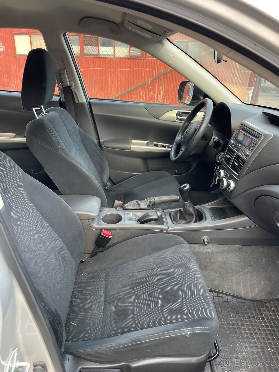 Subaru Impreza 1.5R AWD - 5