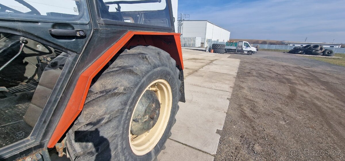 Traktor Zetor 4320, Zetor 7211 - 5