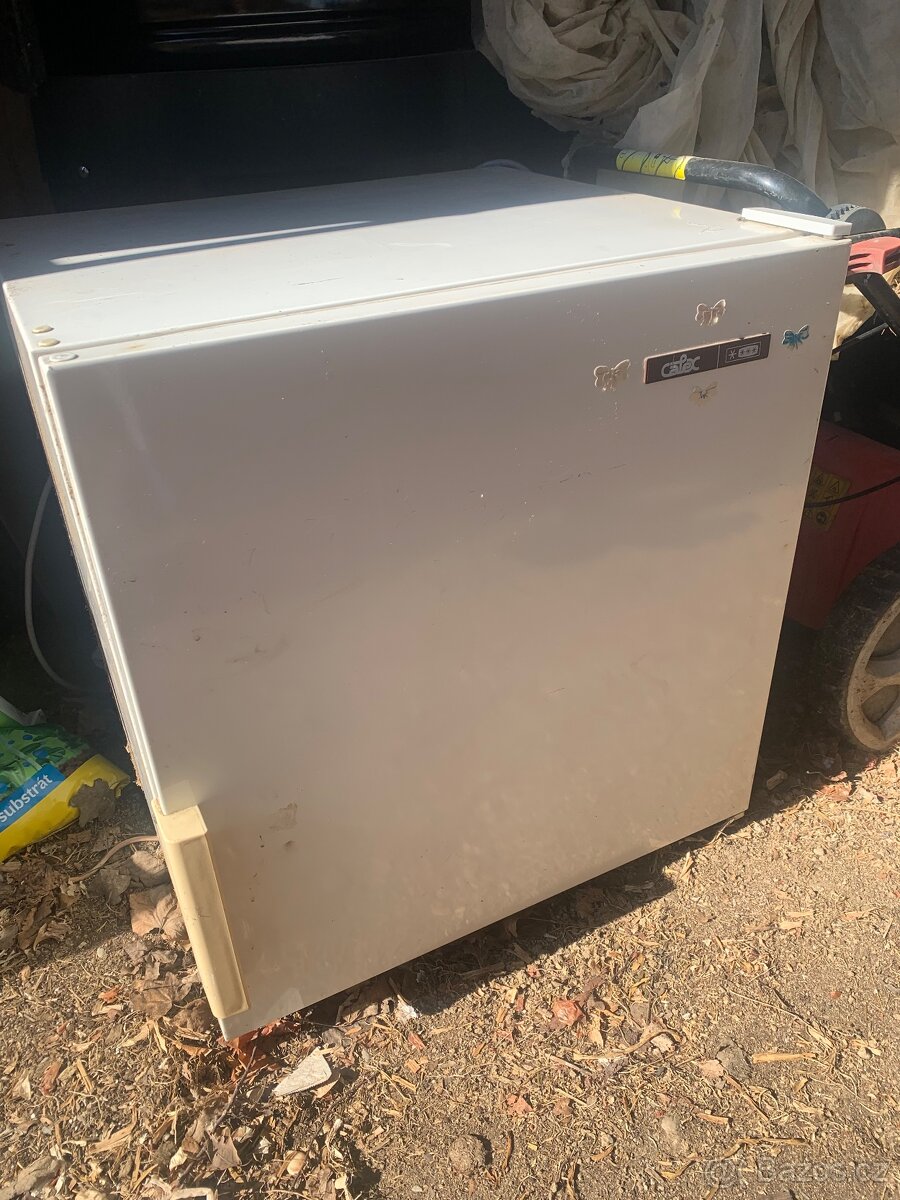 Lednice s mrazákem ECG 230l - 5