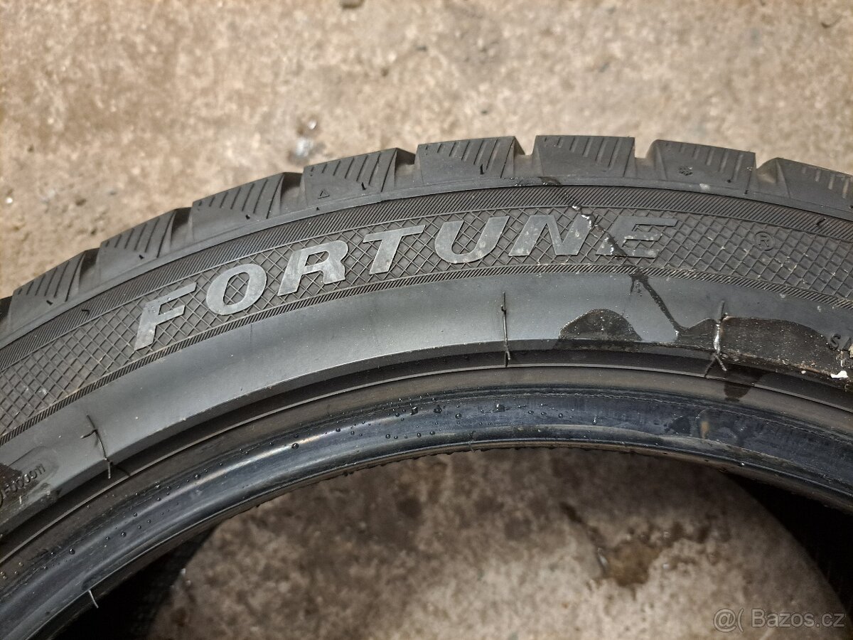 235/45 r18 98V Fortuna Snowfun FSR-901 zimní pneu - 5