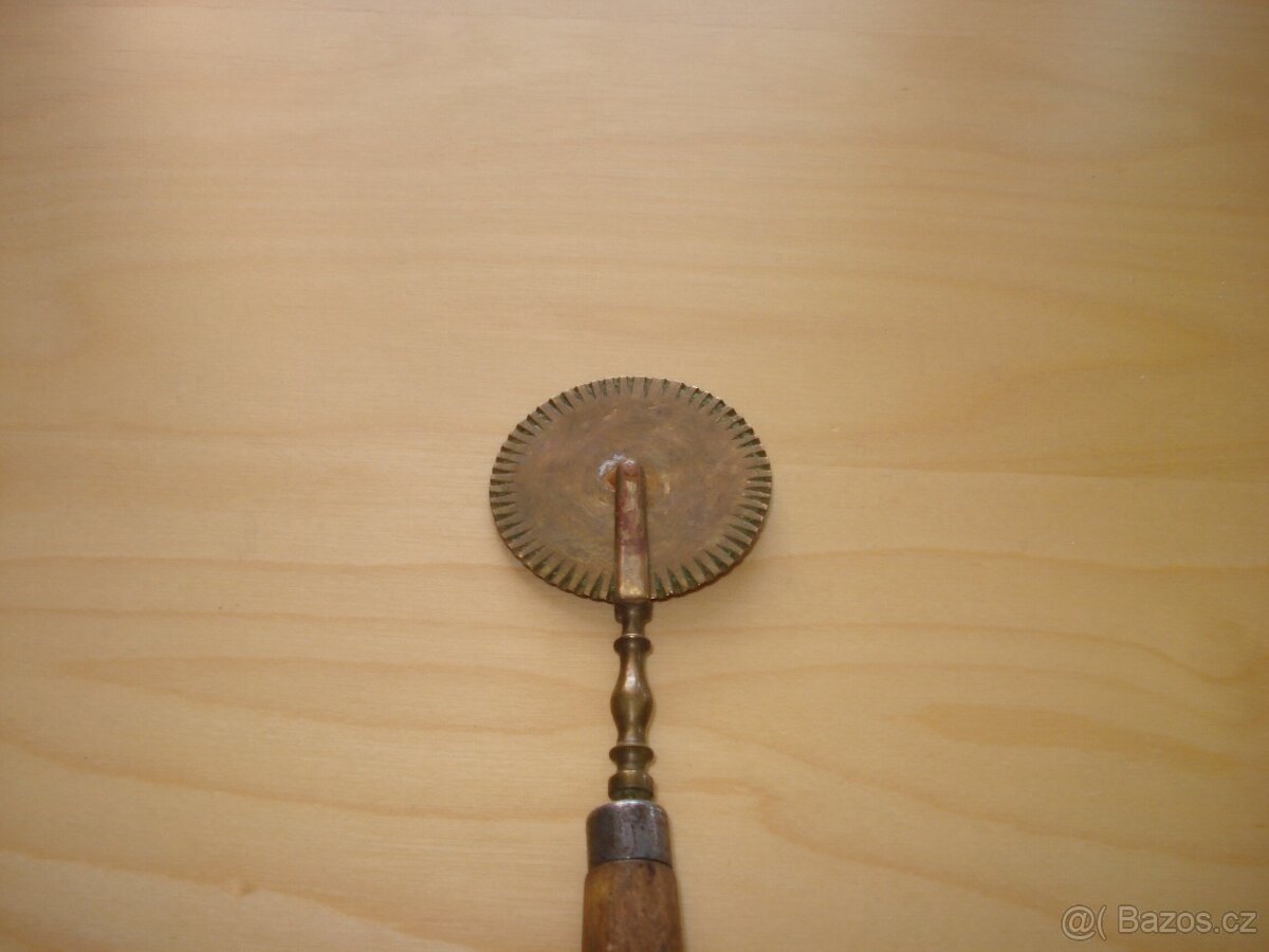 Staré mosazné rádlo - 5