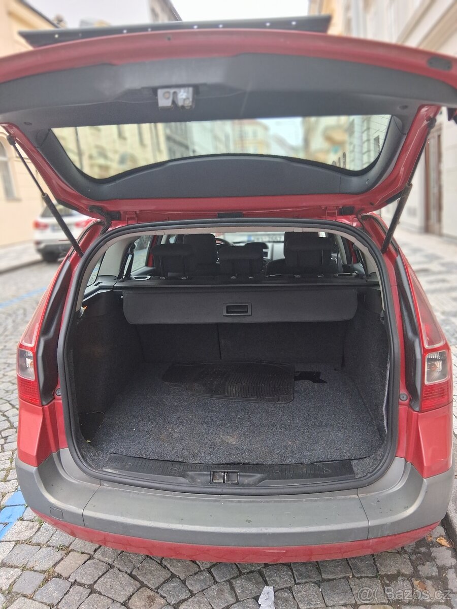 Prodám Renault Megane 1.6i - 5