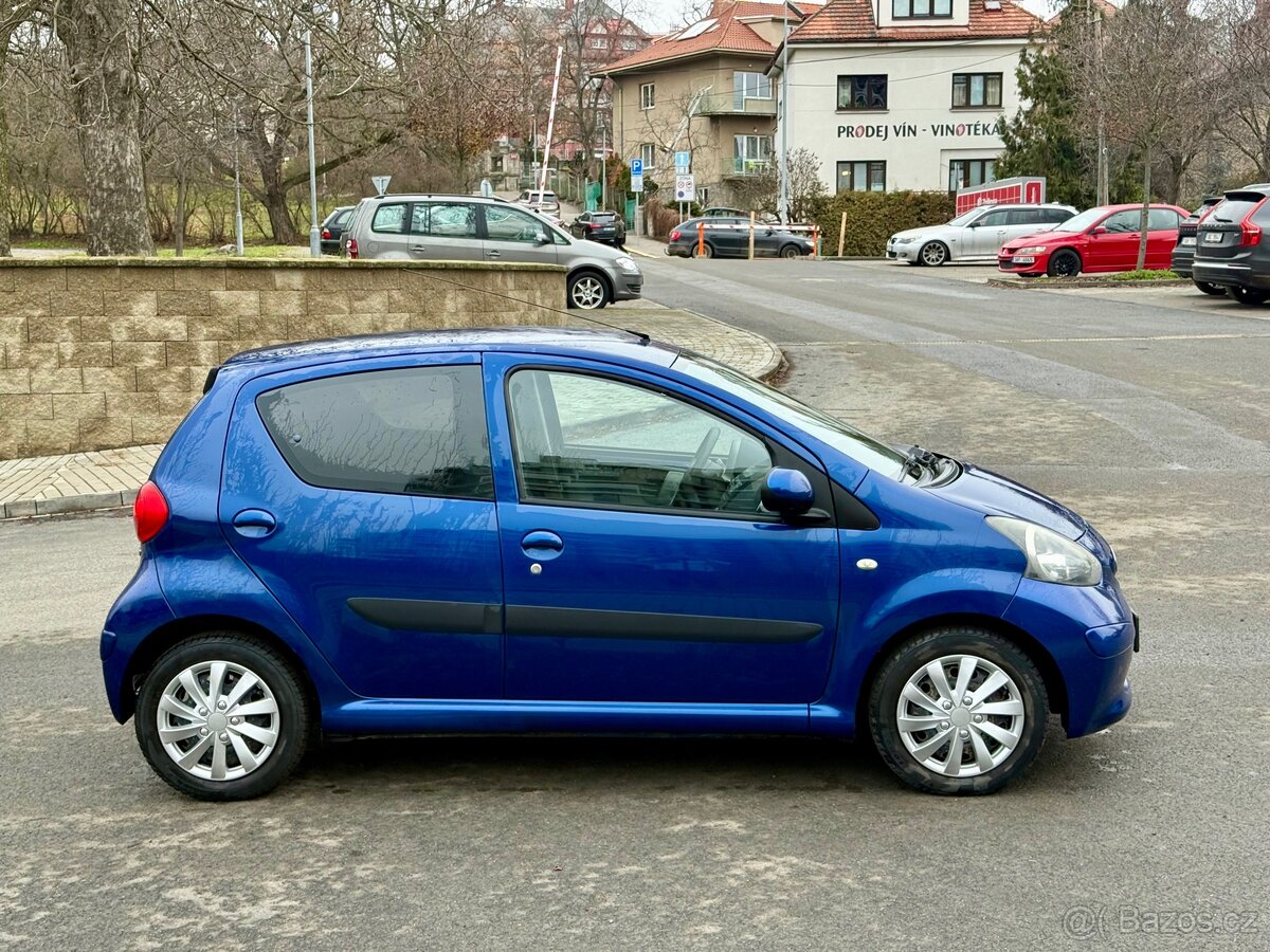 Pronajem Toyota Aygo - 5