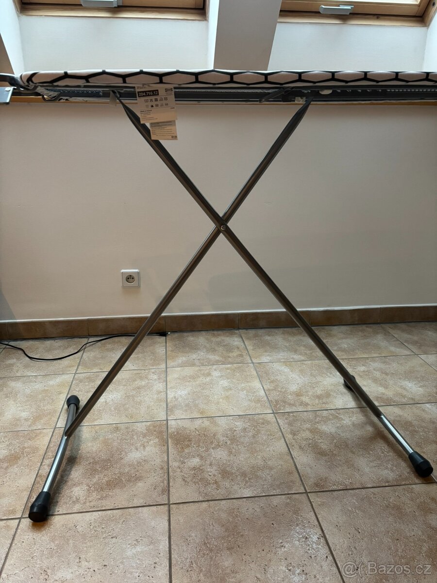 Žehlicí prkno Ikea DÄNKA - jako nové - 5