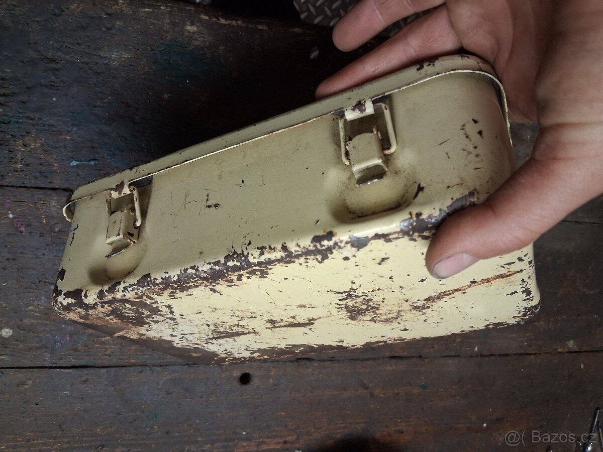 Autolékárnička Německo - 5