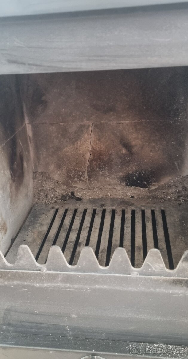 Krbová kamna Hecht 7.6 kw - 5