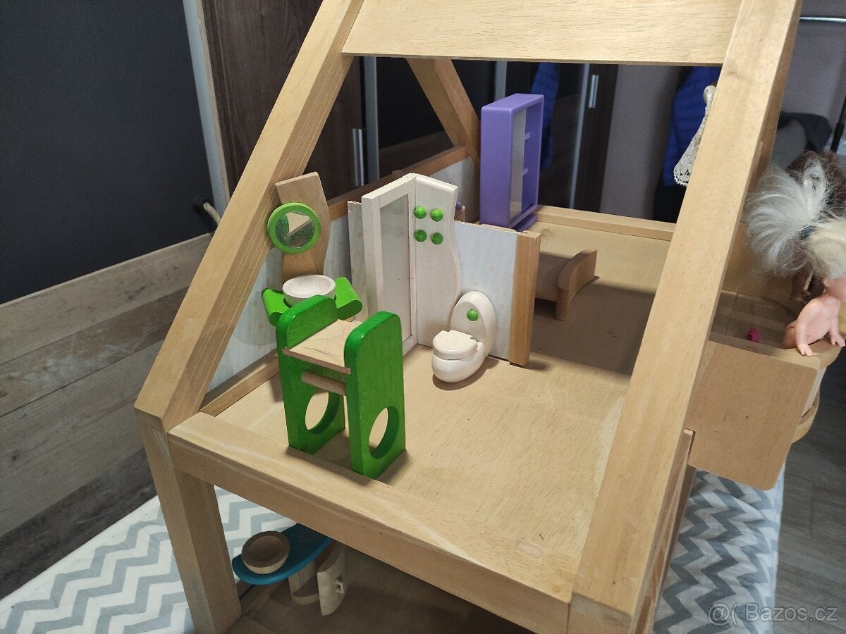 Dřevěný domeček pro panenky - 5