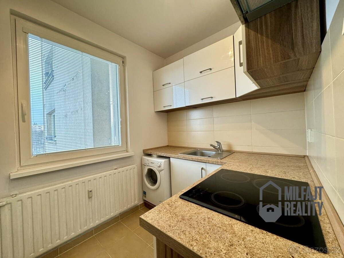 Pronájem bytu 1+1, 40 m2 - Jablonec nad Nisou, ev.č. 06790 - 5