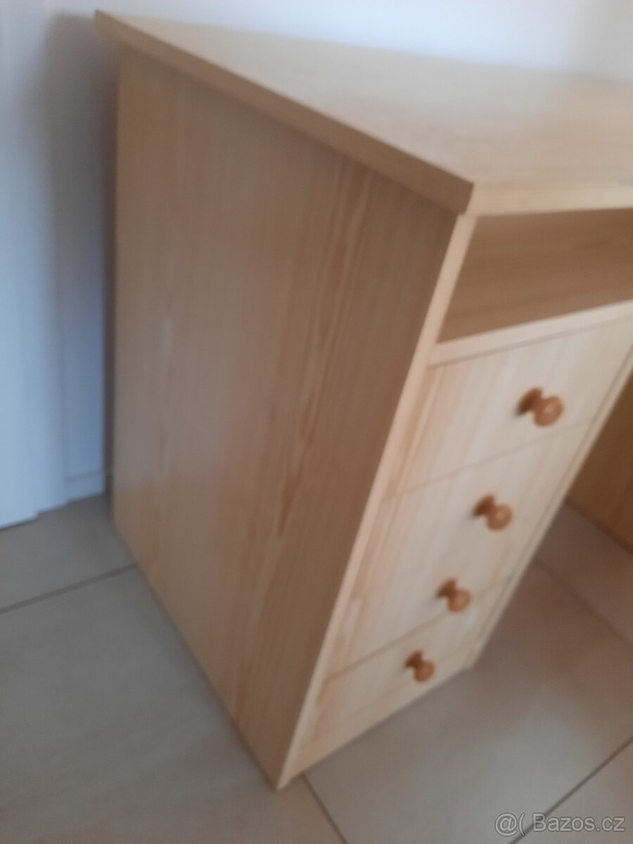 Psací stůl za odvoz - 5