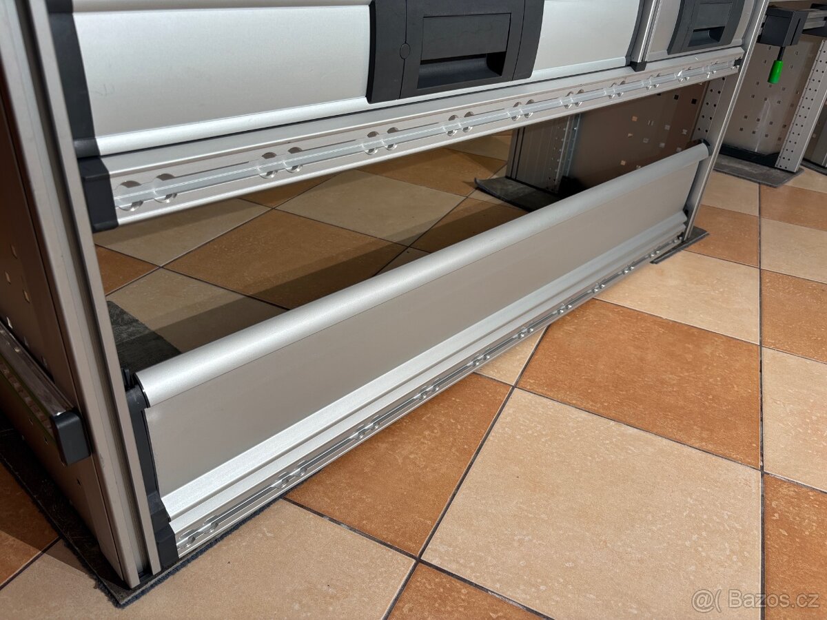 BOTT Regále do úžitkových vozidiel Trafic Custom T6 - 5