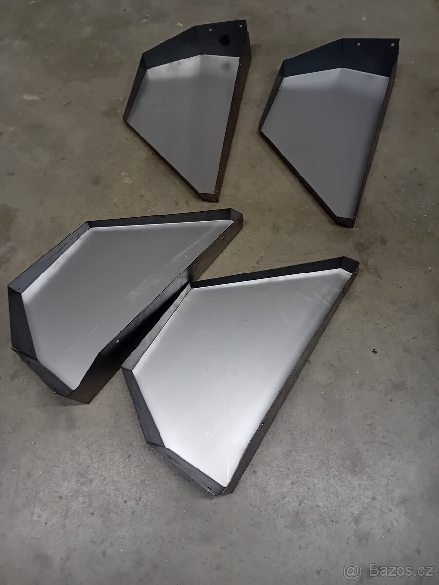 Prodáme usměrňovací plechy desky drtiče na newholland Cx,Cr - 5