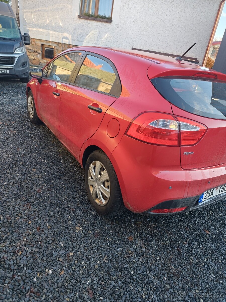 Kia Rio 1.1crdi - 5
