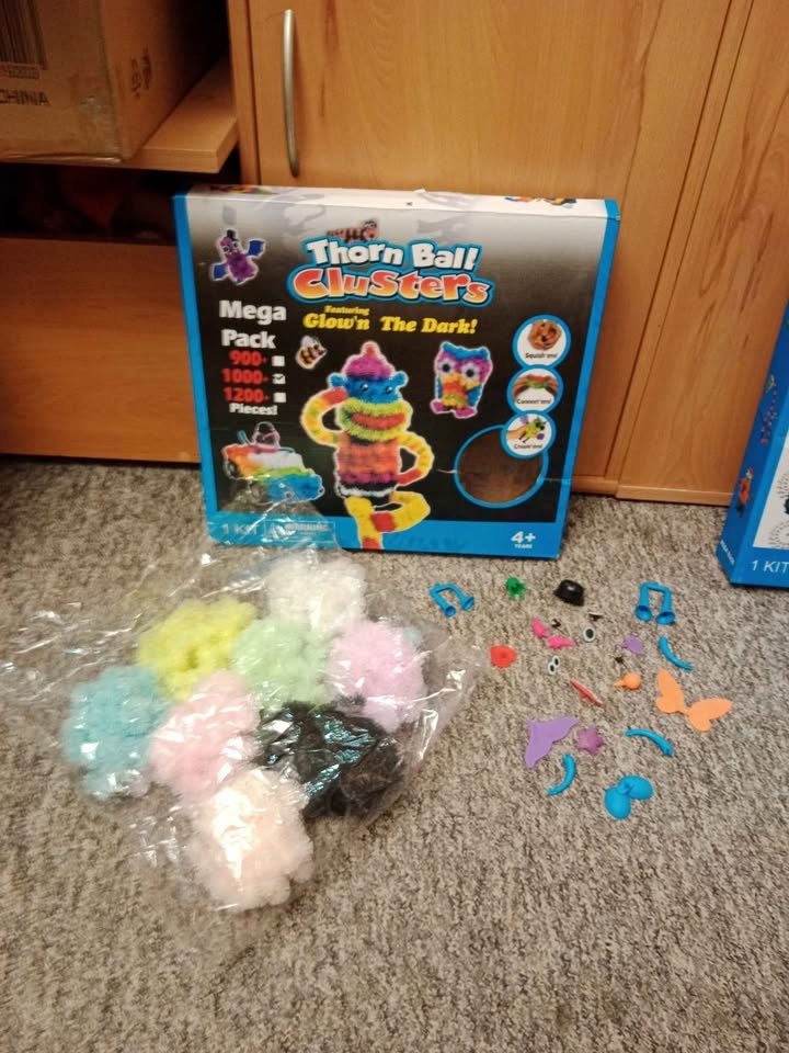 Stavebnice na suchý zip, Thorn Ball - 5