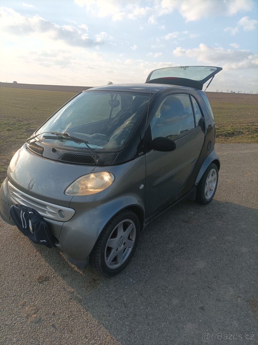 Smart Two,Automat, platná STK - 5