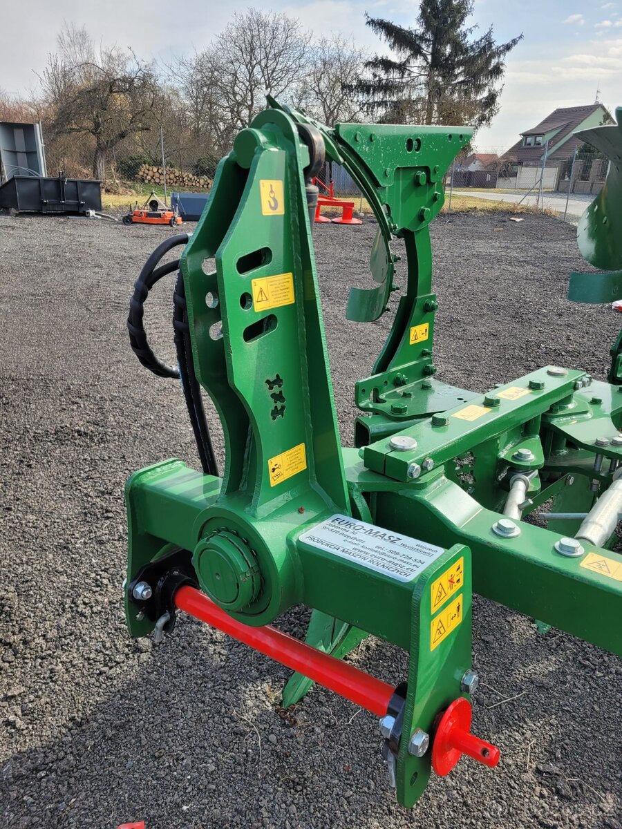 Pluh obracák 3 radličný EuroMasz - 5