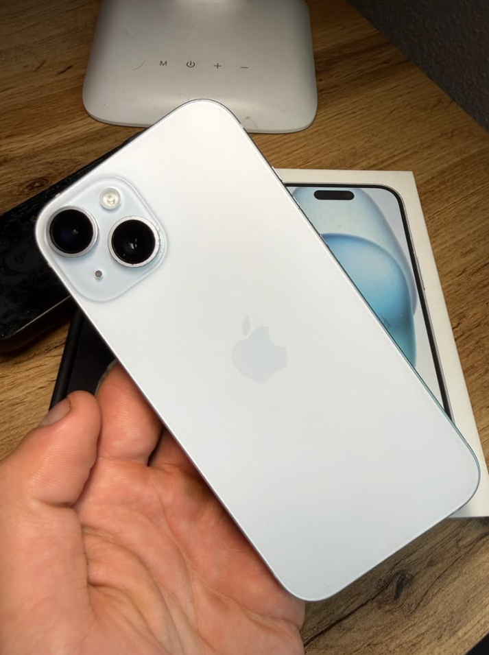 iPhone 15 128GB modrá - 5